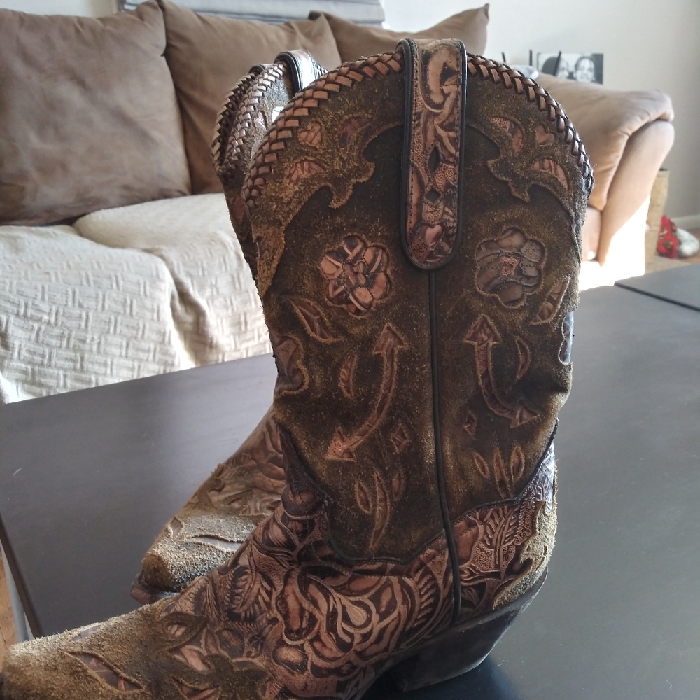 Dan Post - Picture 3 of 3